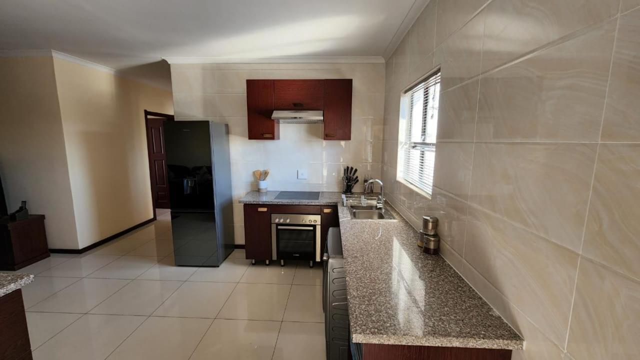Lilypark Lodge Rustenburg Exterior photo
